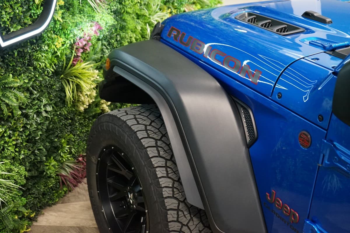 2023 Jeep Gladiator - 10