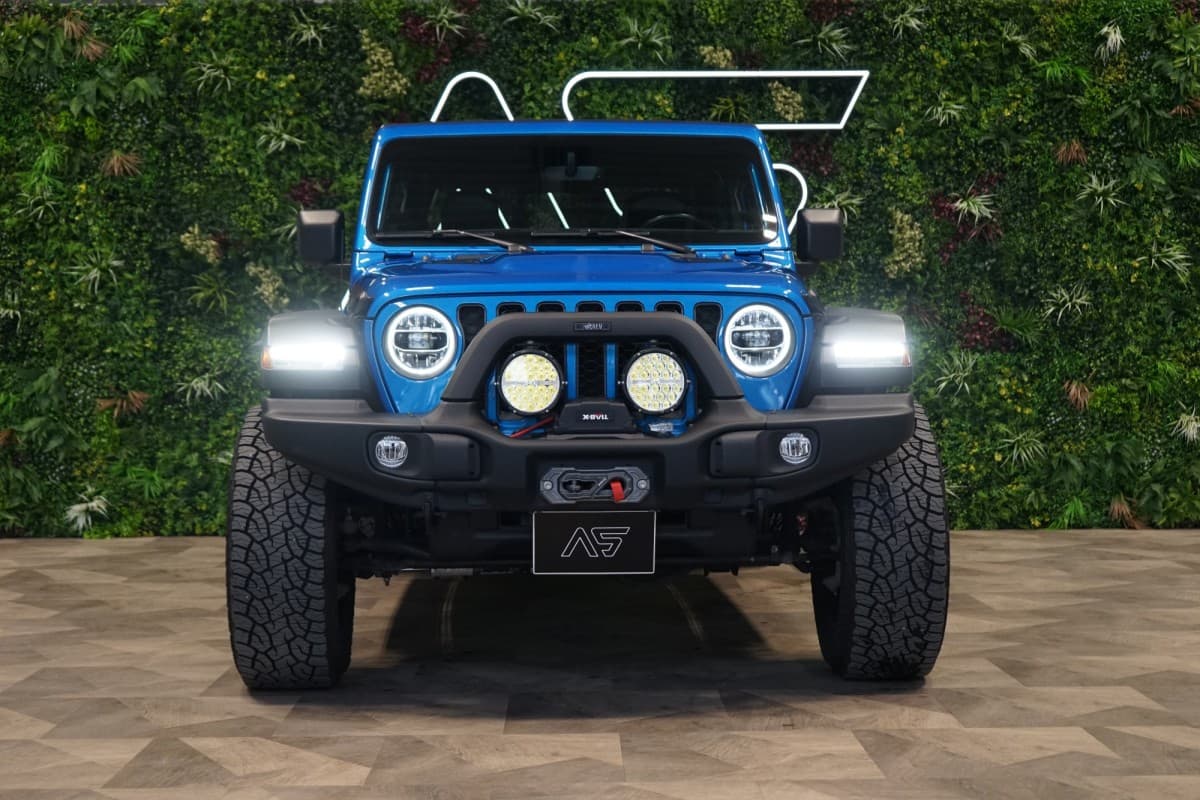 2023 Jeep Gladiator - 2