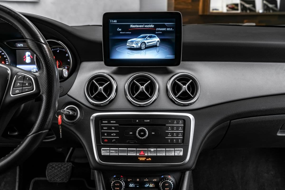 2018 Mercedes-Benz Gla - 15