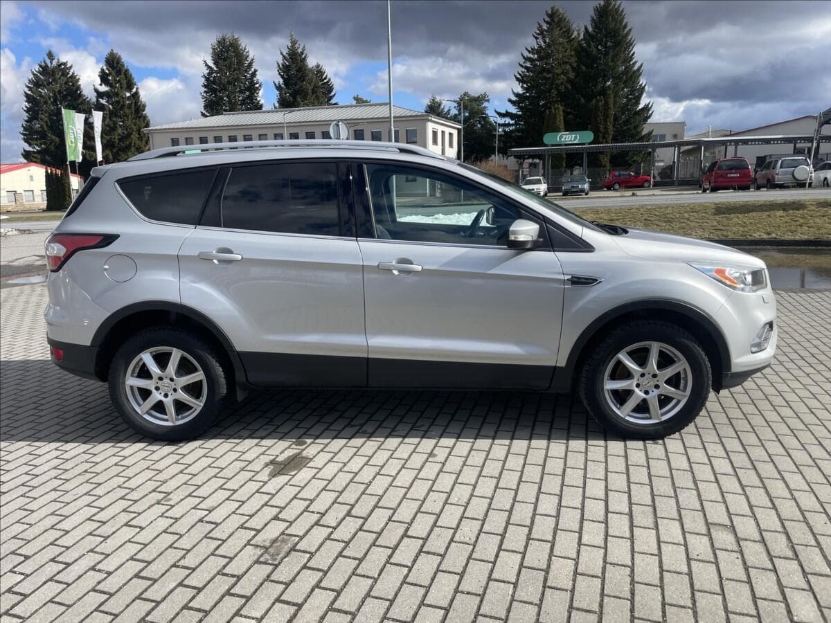 2017 Ford Kuga - 5