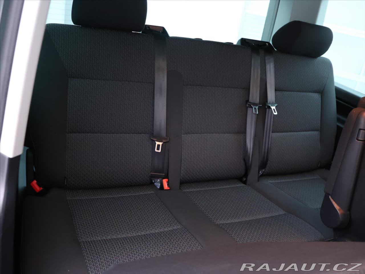 2017 Volkswagen Multivan - 14