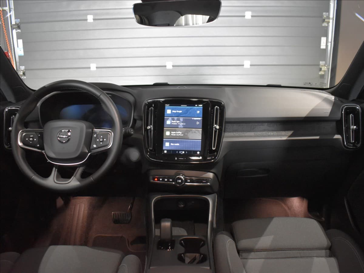 2025 Volvo Ex40 - 14