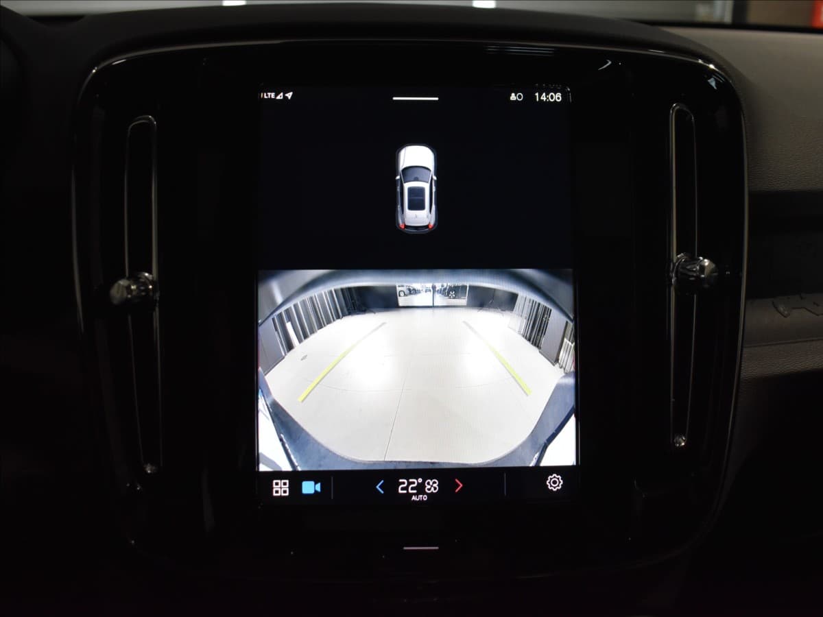 2025 Volvo Ex40 - 20