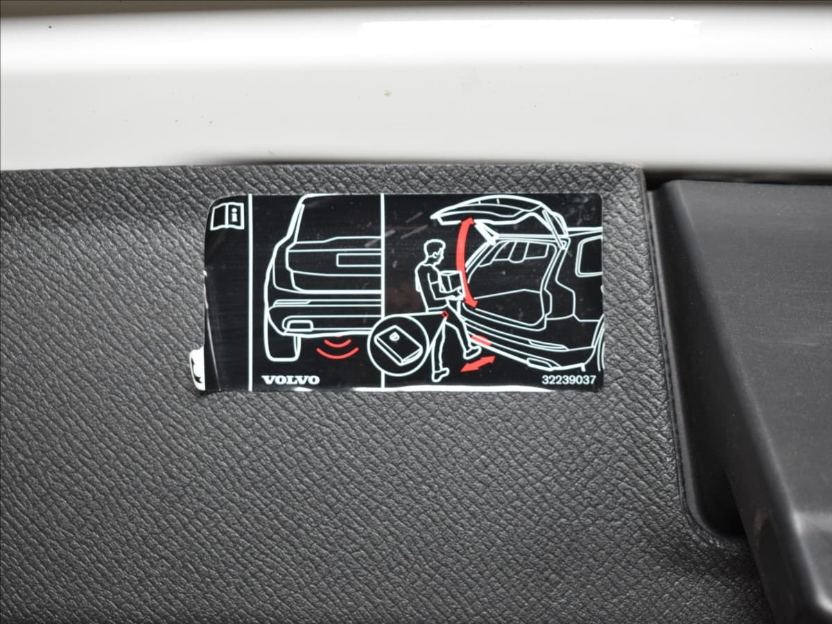 2018 Volvo Xc90 - 12