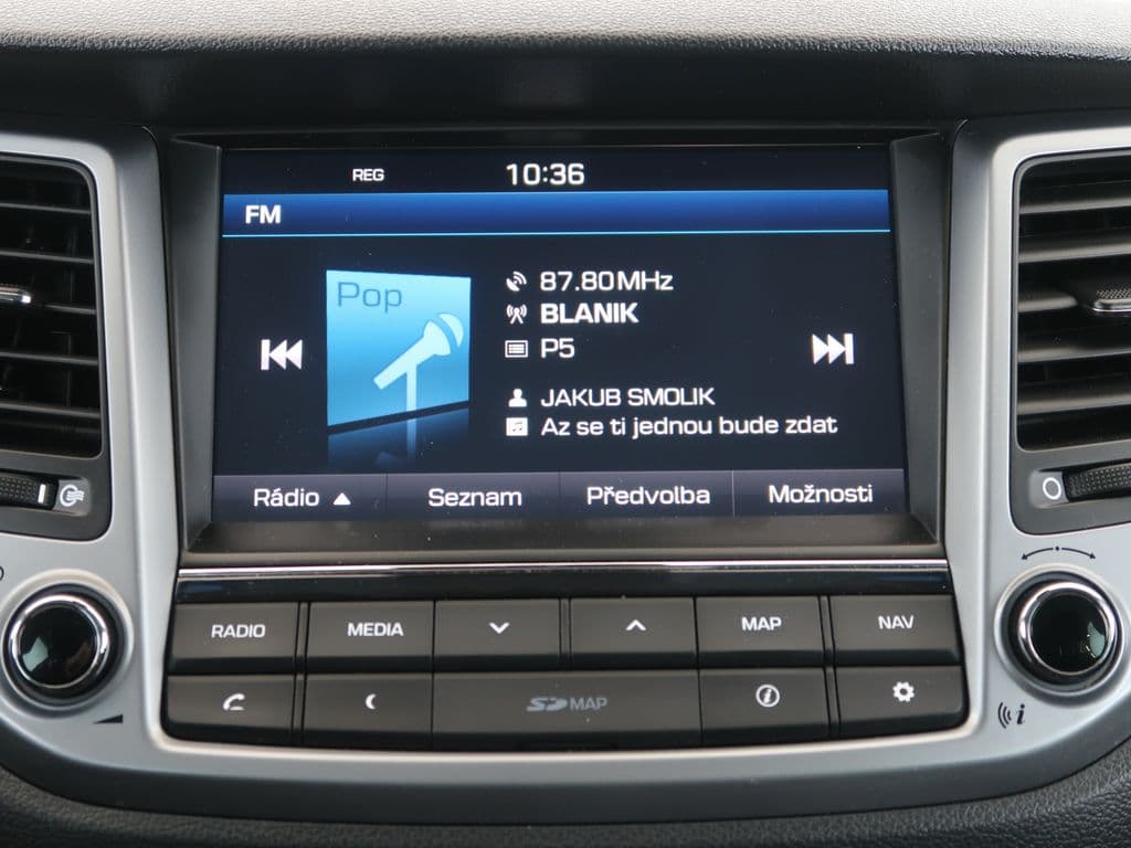 2016 Hyundai Tucson - 18