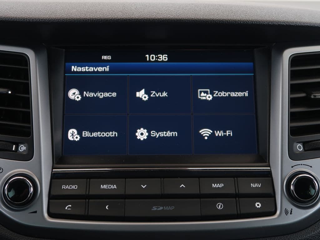 2016 Hyundai Tucson - 19