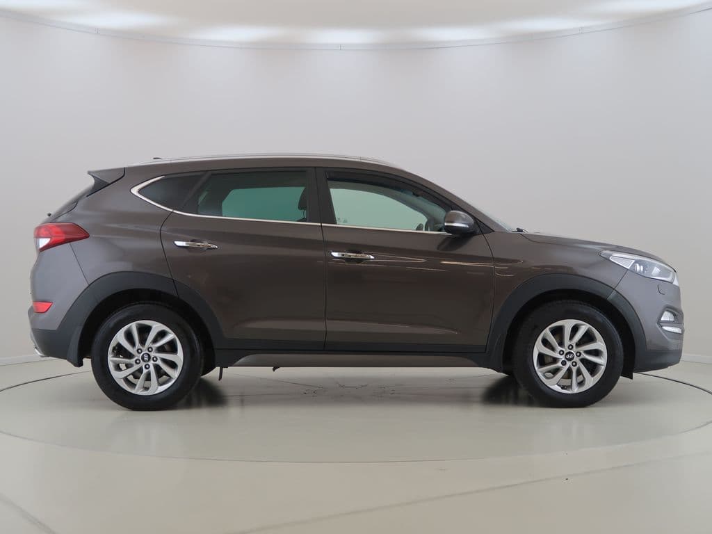 2016 Hyundai Tucson - 8