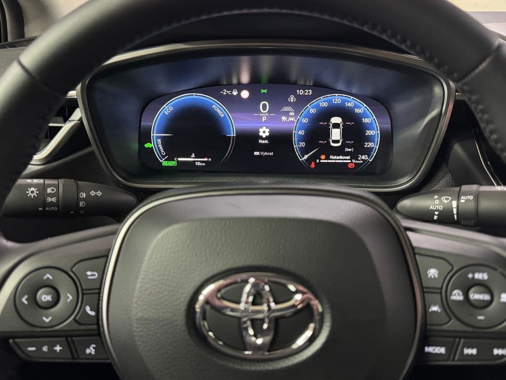 2026 Toyota Corolla - 14