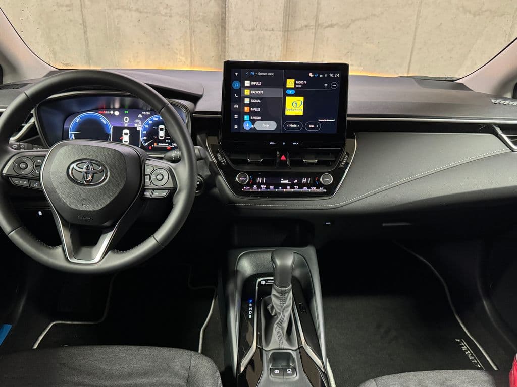 2026 Toyota Corolla - 17