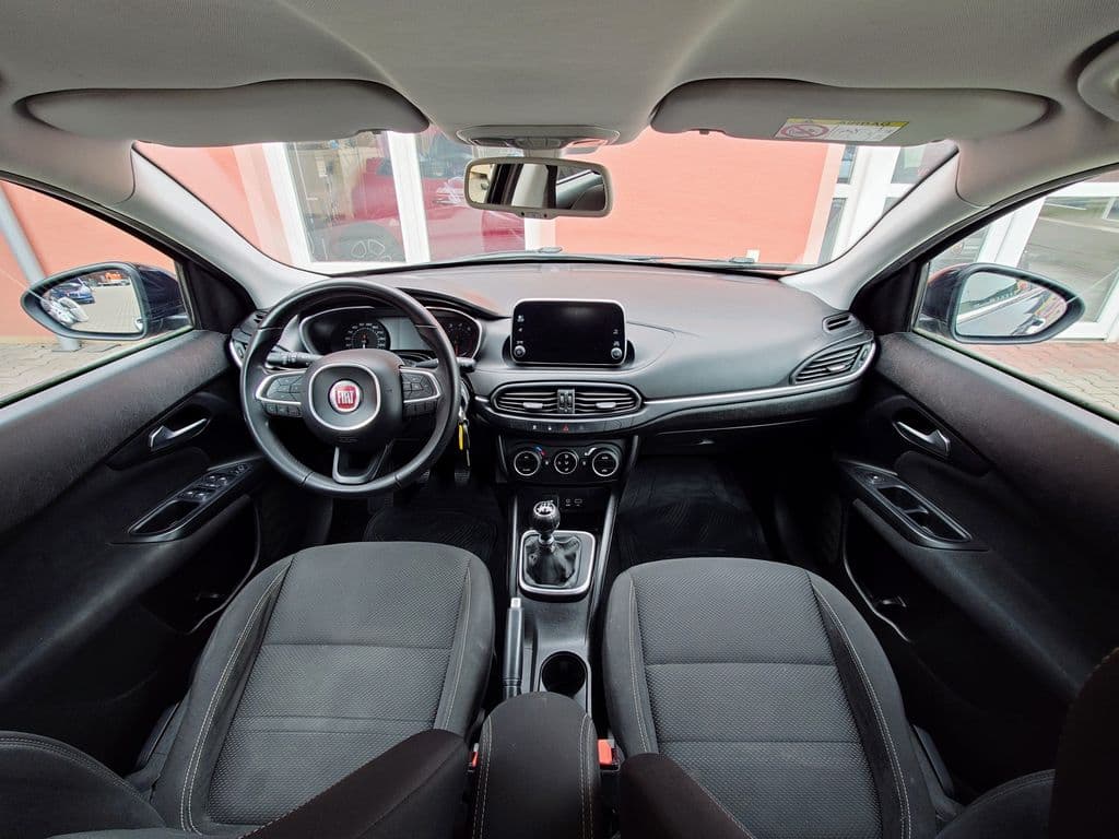 2017 Fiat TIPO - 19
