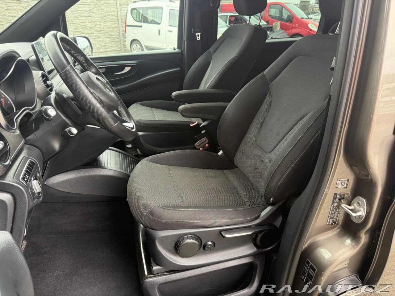 2015 Mercedes-Benz V-Class - 5