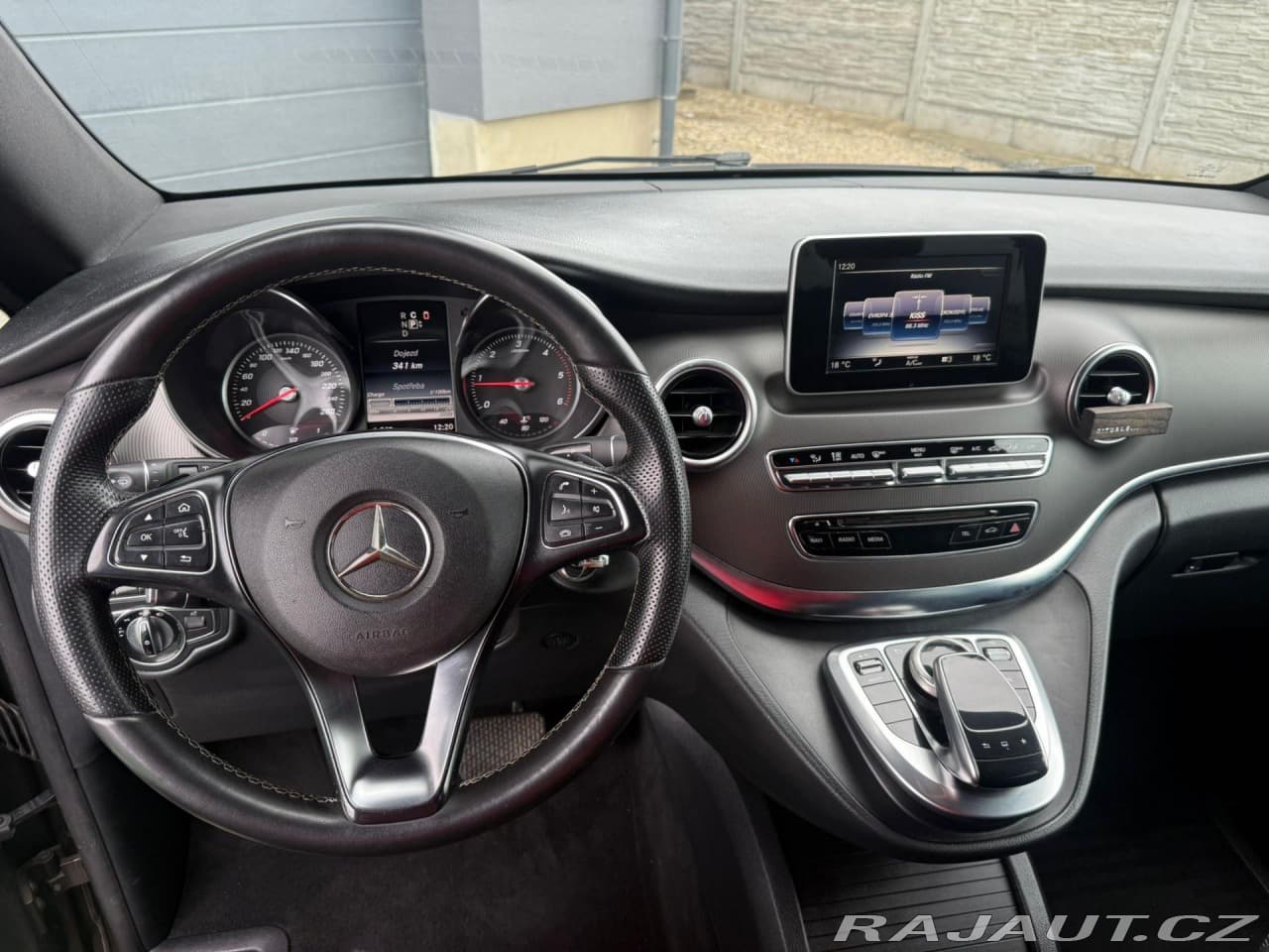 2015 Mercedes-Benz V-Class - 6