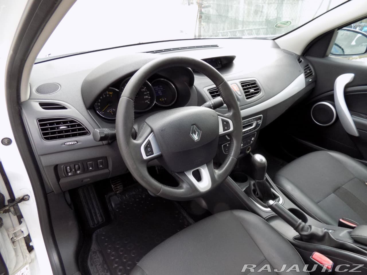 2011 Renault Fluence - 13