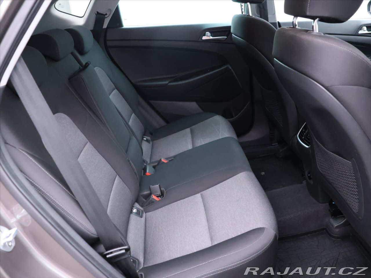 2020 Hyundai Tucson - 12