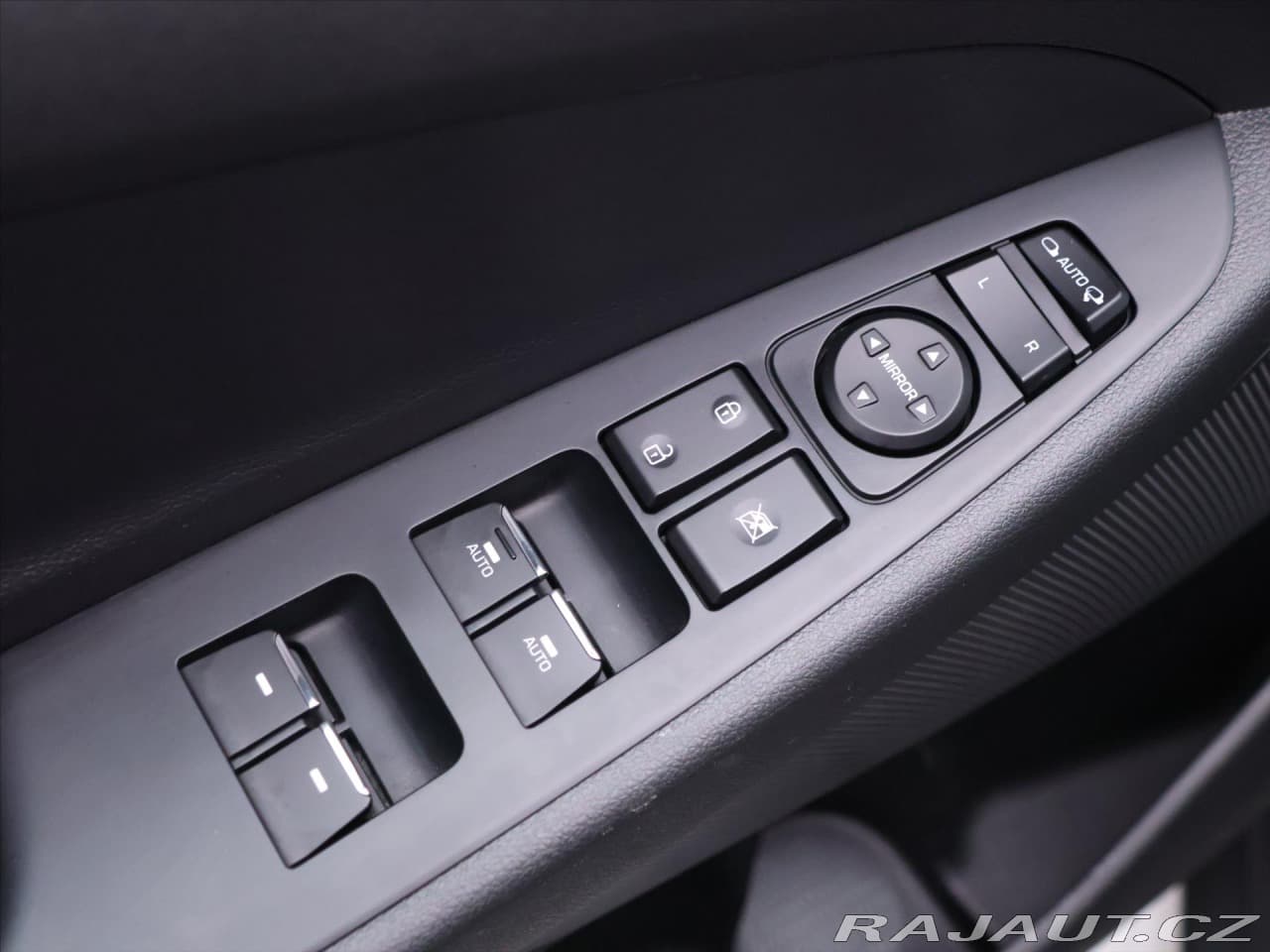 2020 Hyundai Tucson - 14