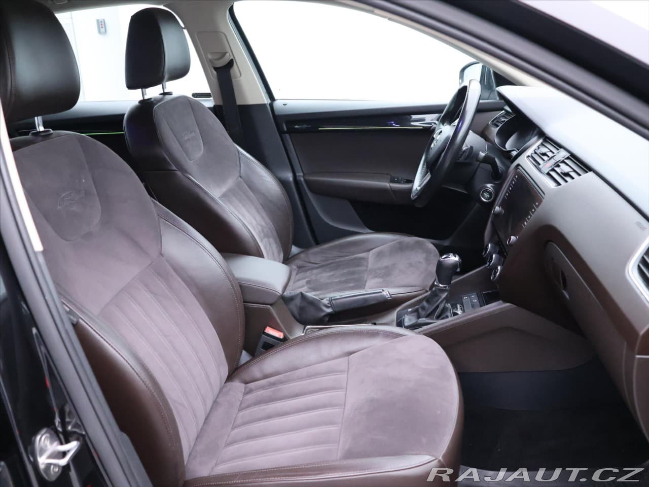 2017 Škoda OCTAVIA - 11