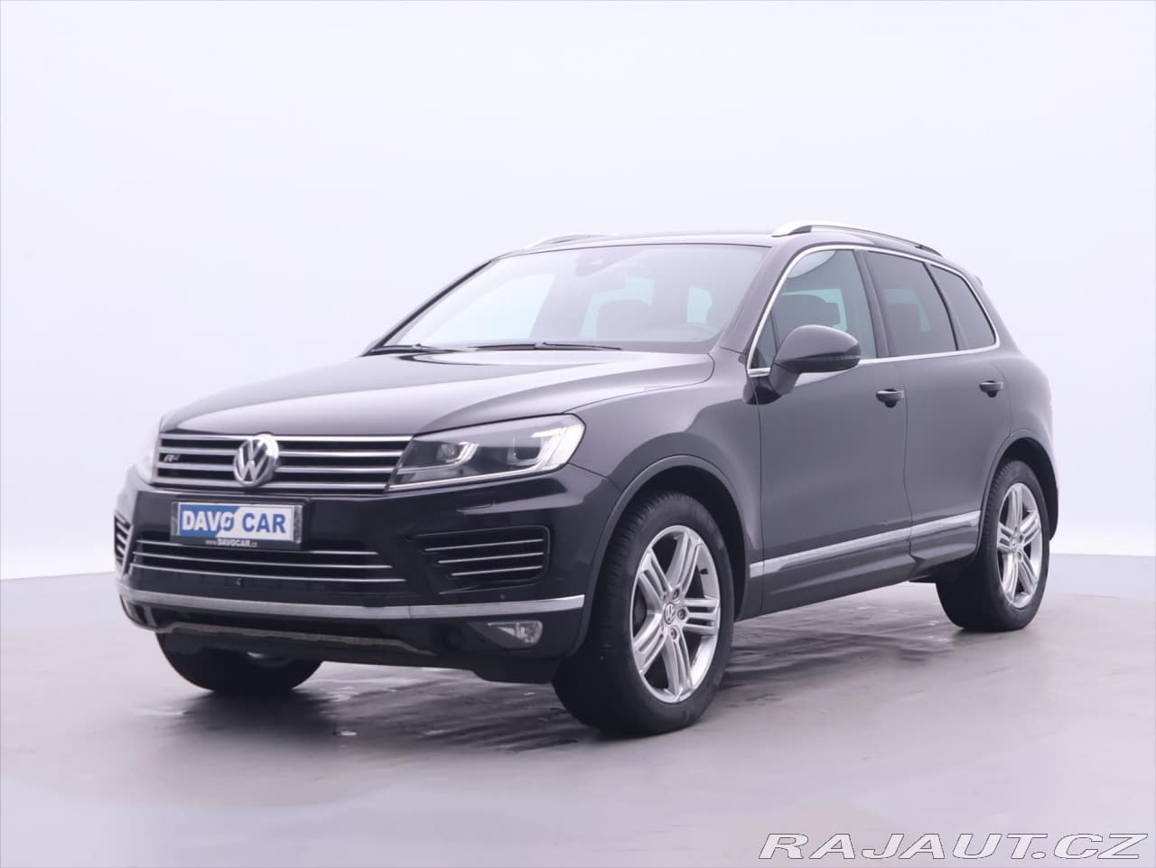 2014 Volkswagen Touareg - 3