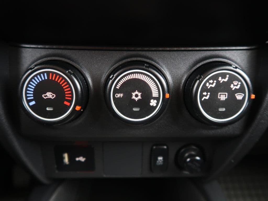 2019 Mitsubishi Asx - 19