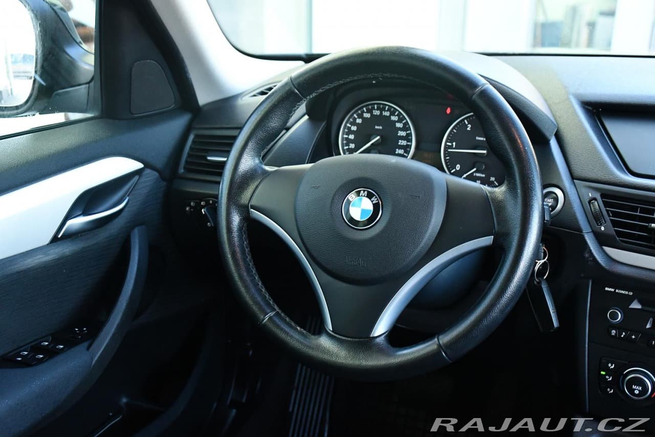 2011 BMW X1 - 10