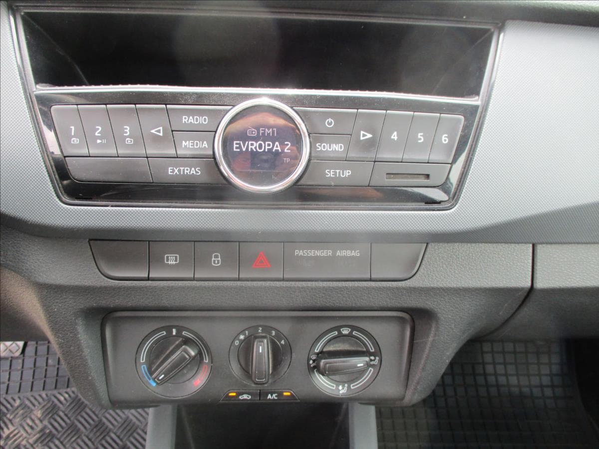 2015 Škoda Fabia - 15