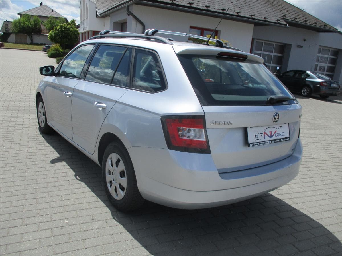 2015 Škoda Fabia - 3