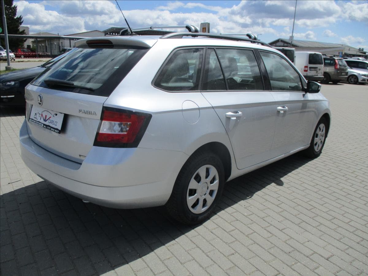 2015 Škoda Fabia - 4