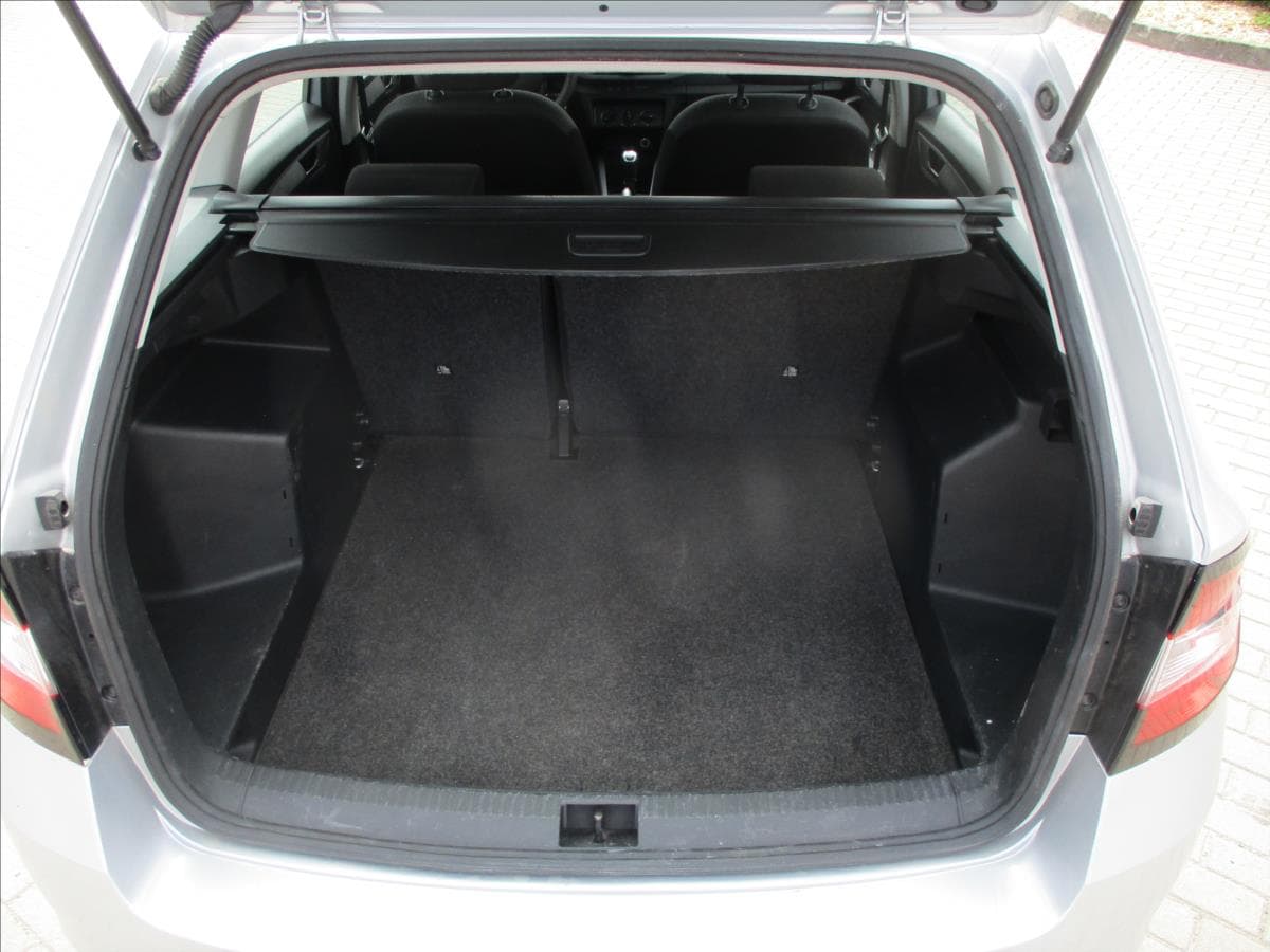 2015 Škoda Fabia - 9