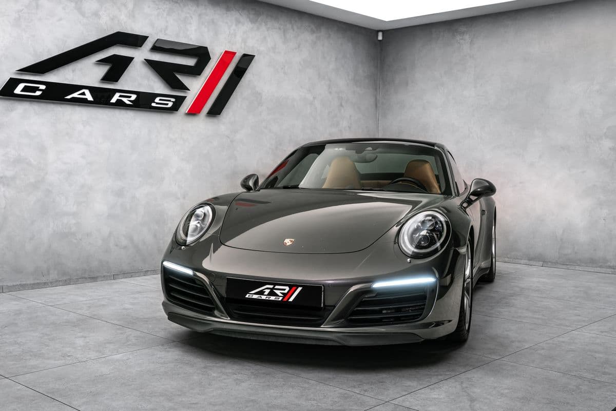 2016 Porsche 911 - 3