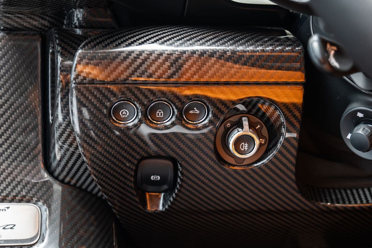 2021 McLaren Ostatní - 17