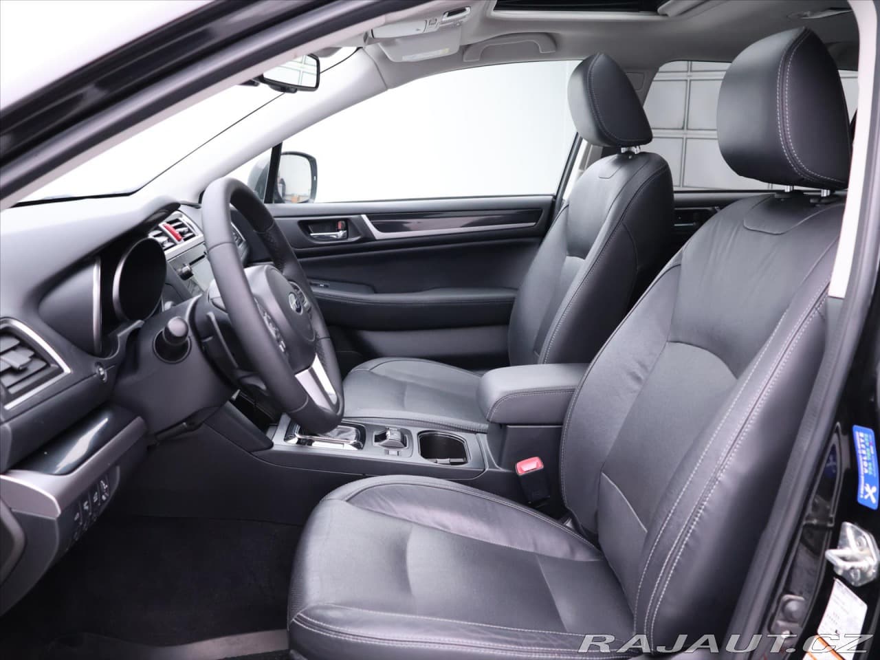 2016 Subaru OUTBACK - 11
