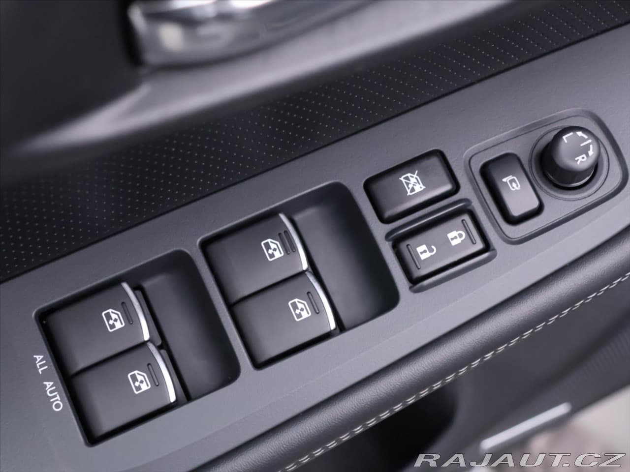 2016 Subaru OUTBACK - 15