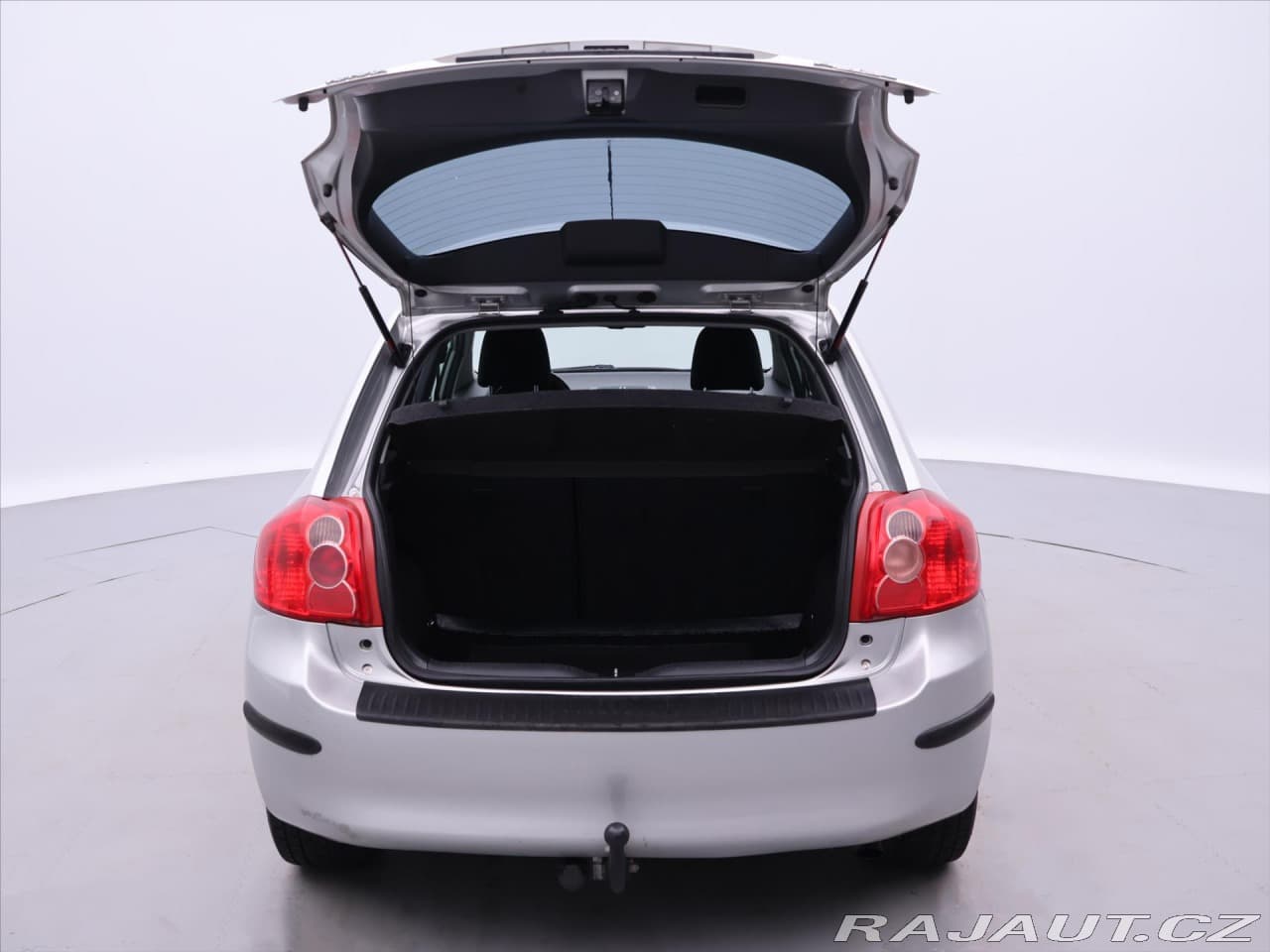 2007 Toyota Auris - 9