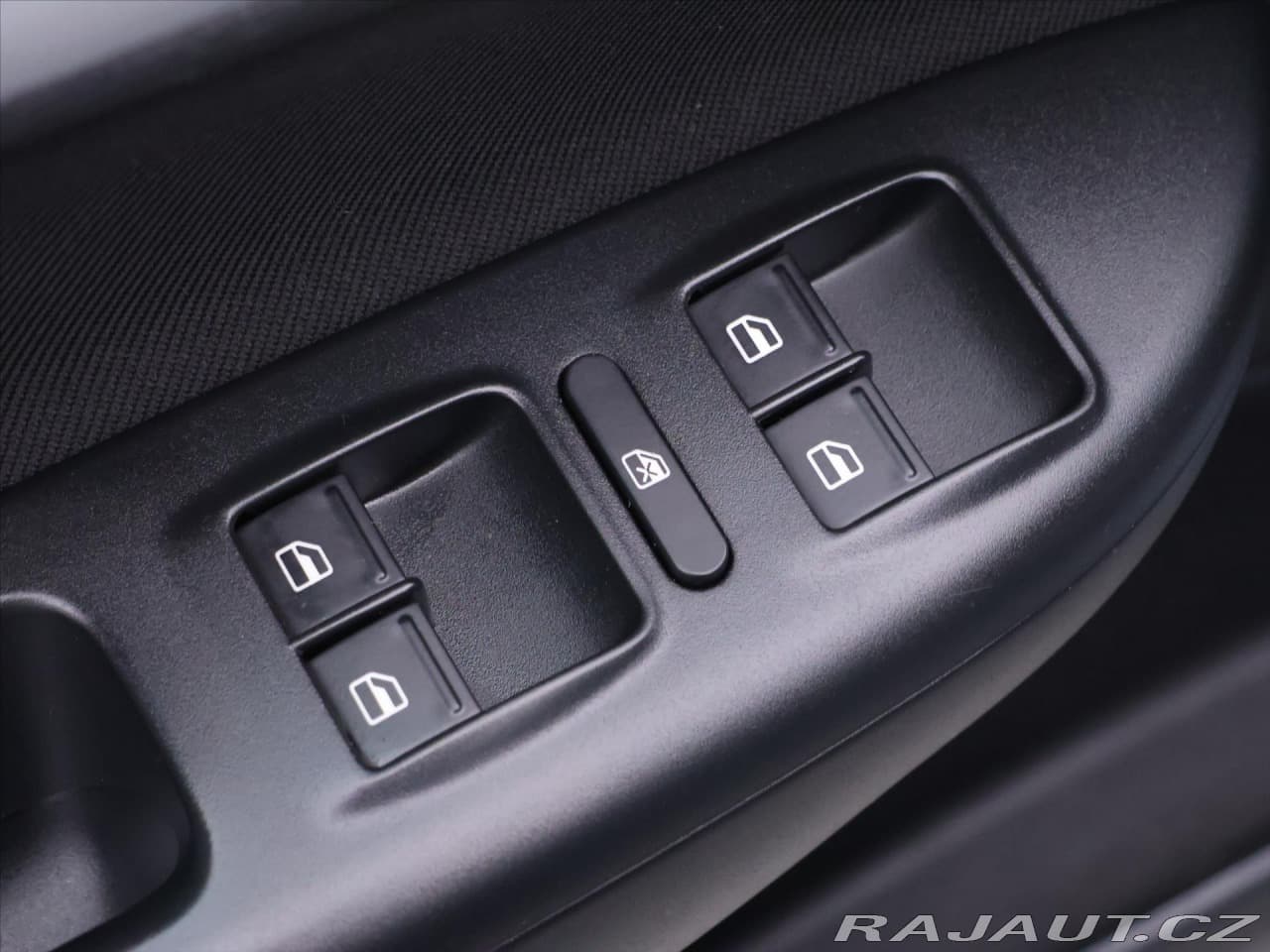 2011 Škoda Octavia - 14