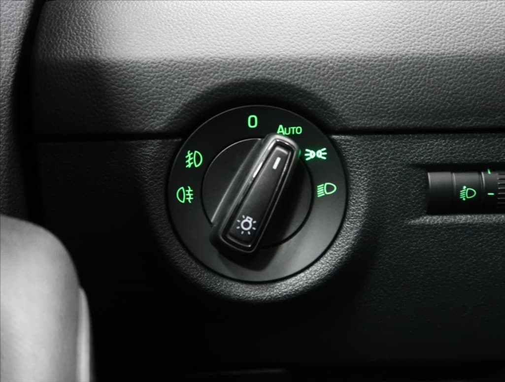 2016 Škoda Octavia - 16