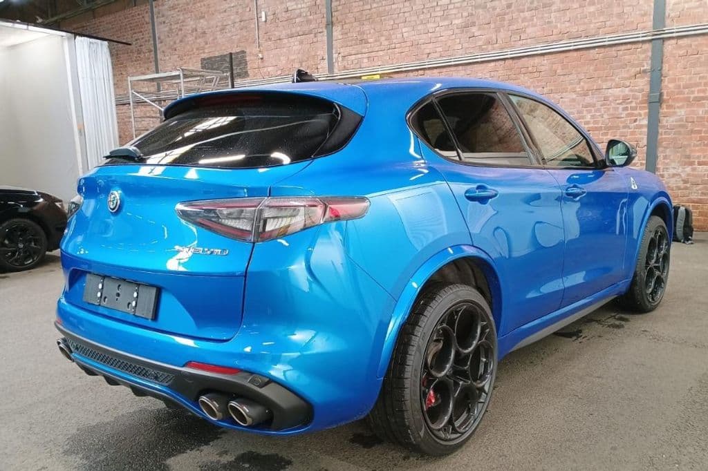 2024 Alfa Romeo Stelvio - 3
