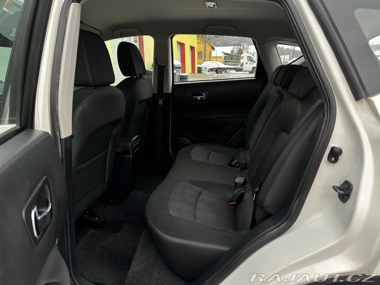 2013 Nissan Qashqai - 12