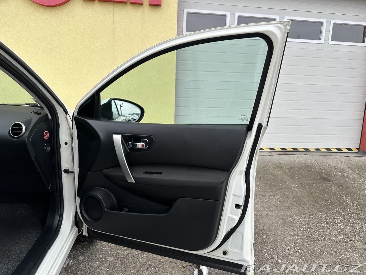 2013 Nissan Qashqai - 19