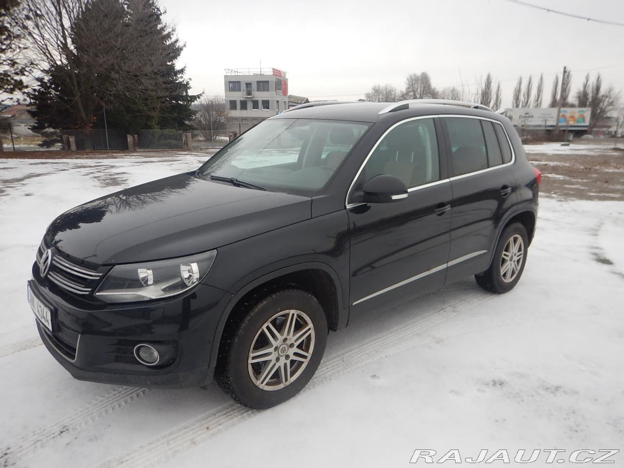 2012 Volkswagen Tiguan - 2