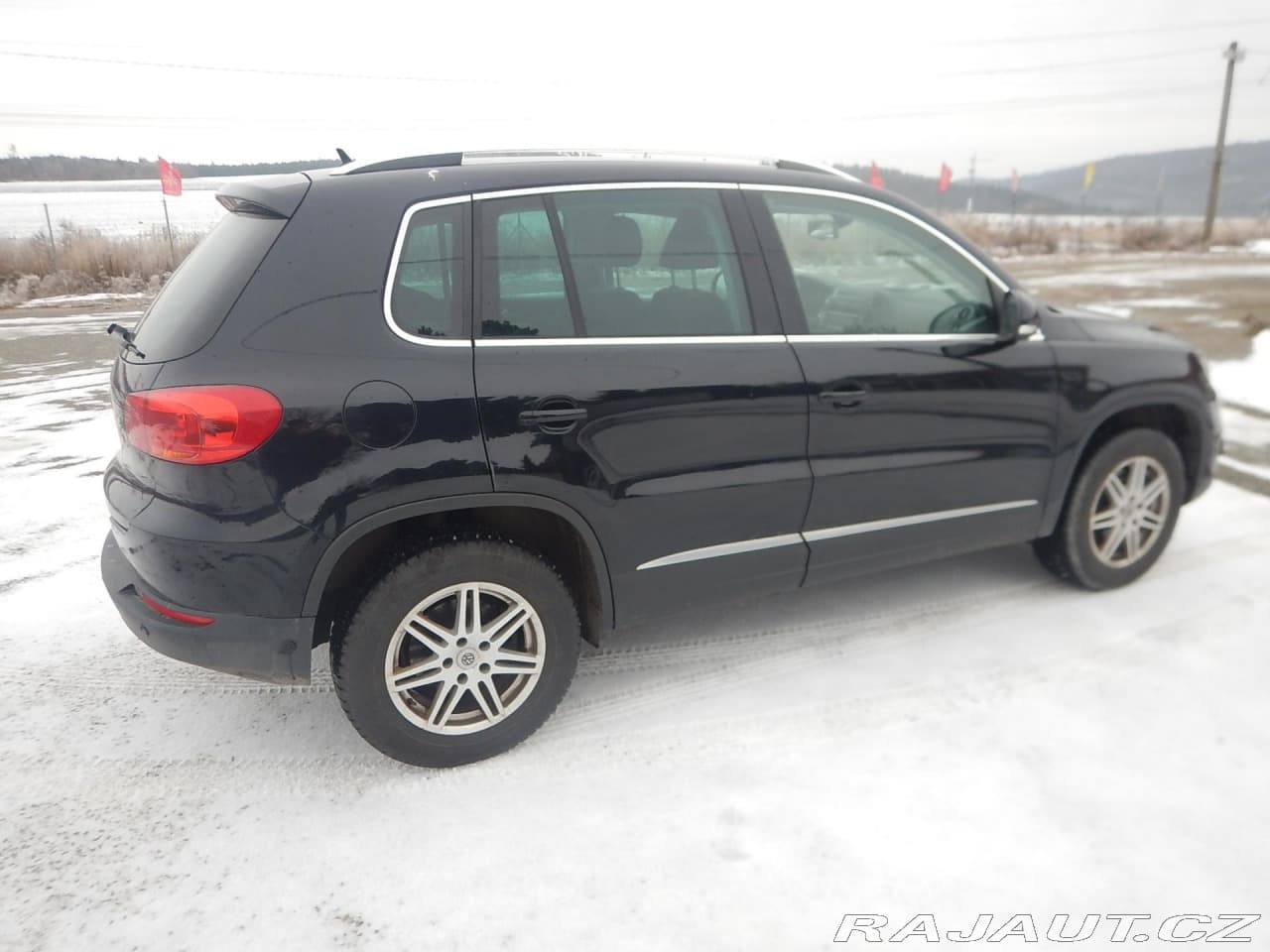 2012 Volkswagen Tiguan - 5