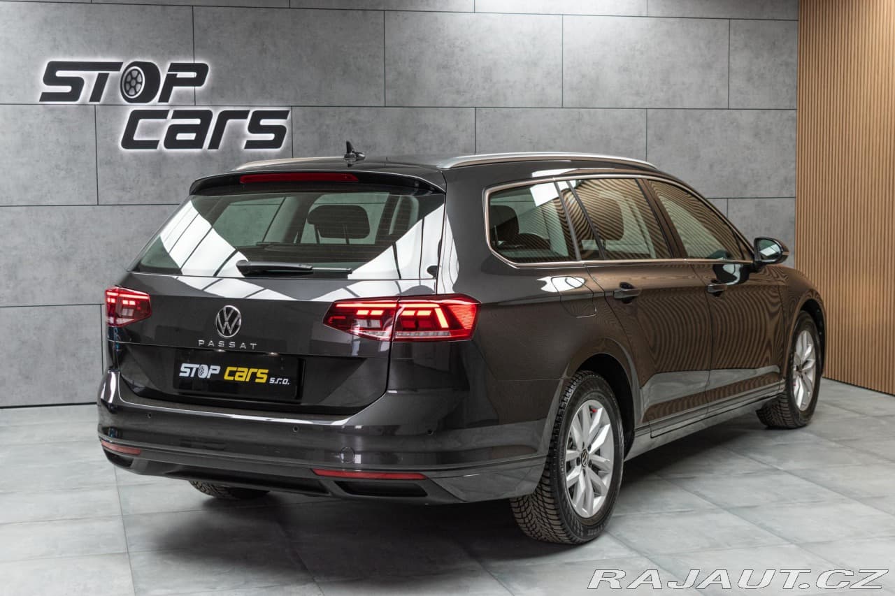 2023 Volkswagen Passat - 6