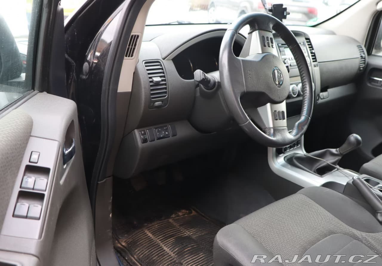 2013 Nissan Pathfinder - 6