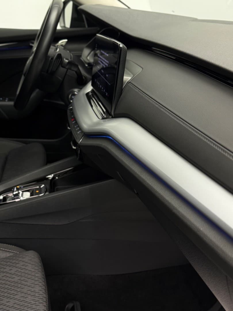 2022 Škoda Octavia - 18