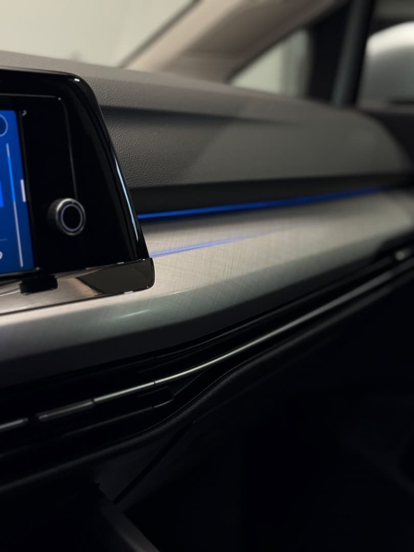 2022 Volkswagen Golf - 14