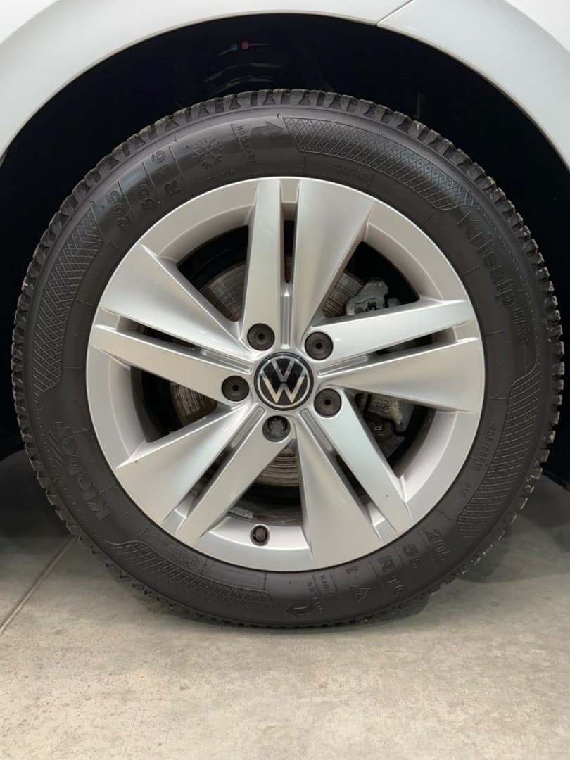 2022 Volkswagen Golf - 7