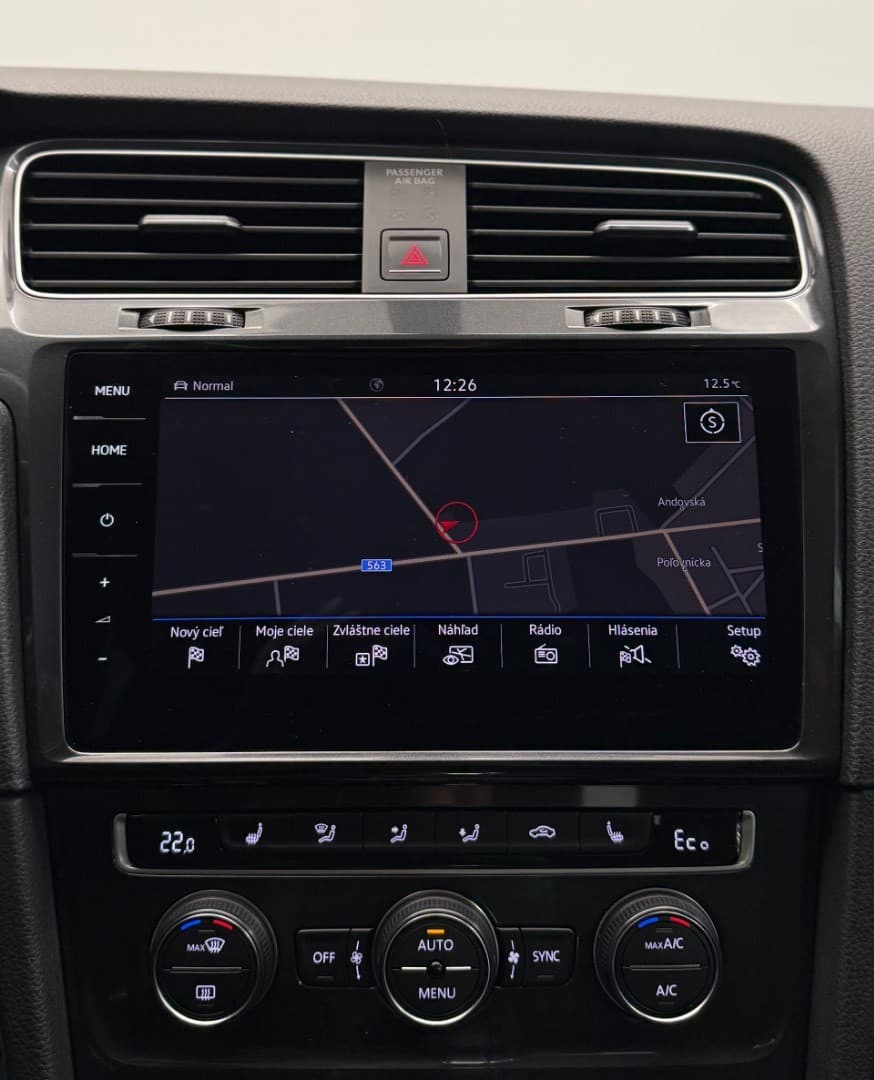 2017 Volkswagen Golf - 15