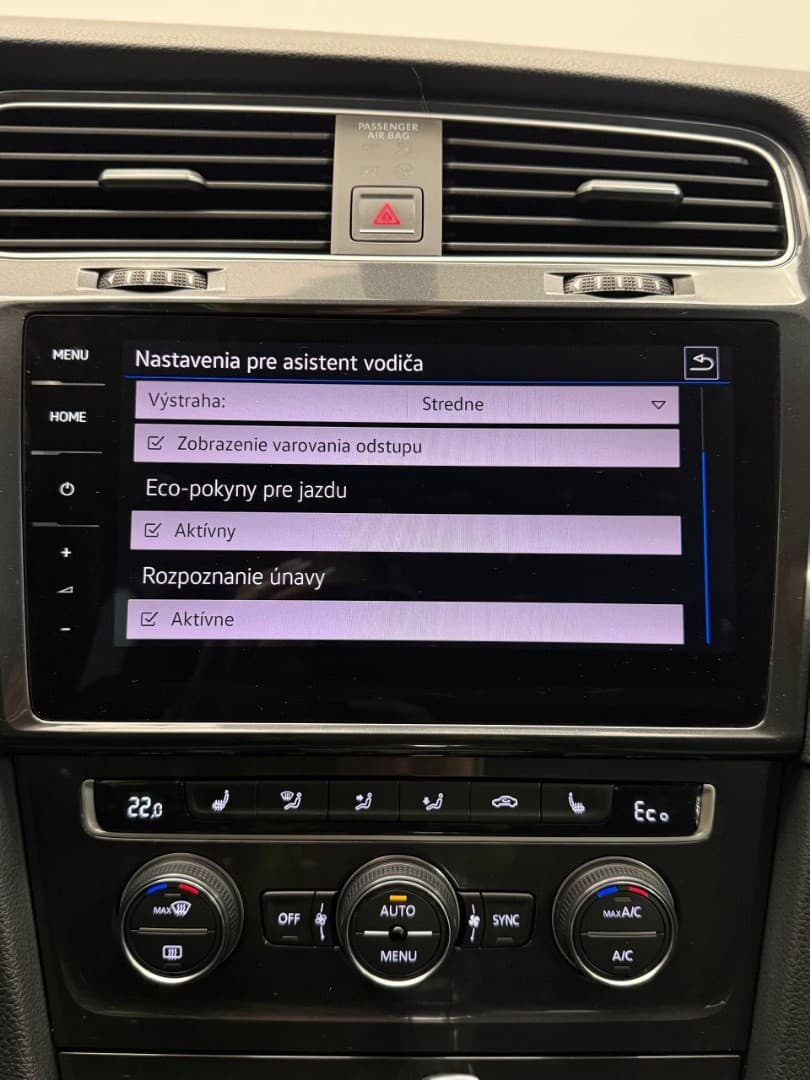 2017 Volkswagen Golf - 16