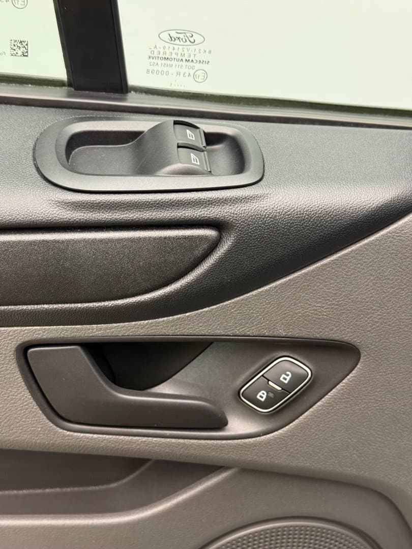 2021 Ford Transit - 17