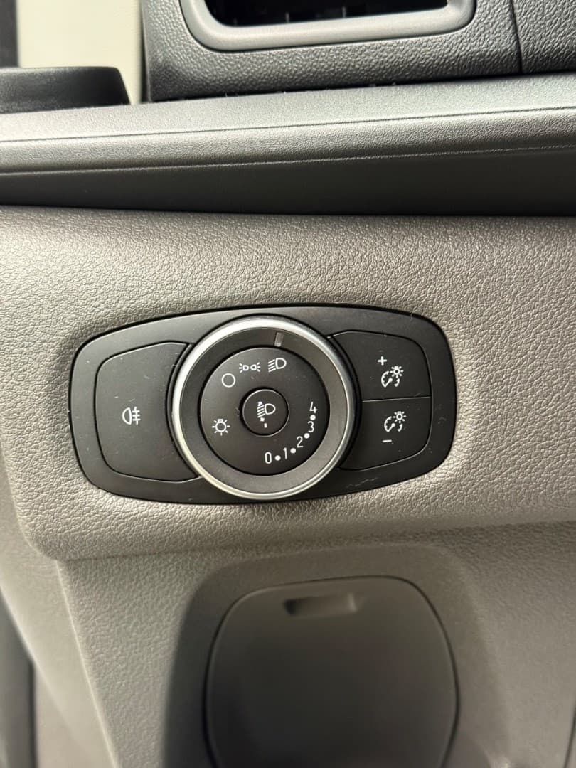 2021 Ford Transit - 18