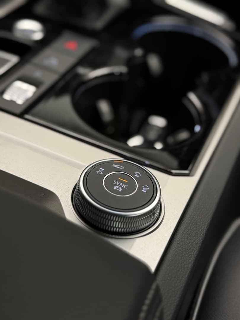 2023 Volkswagen Touareg - 20