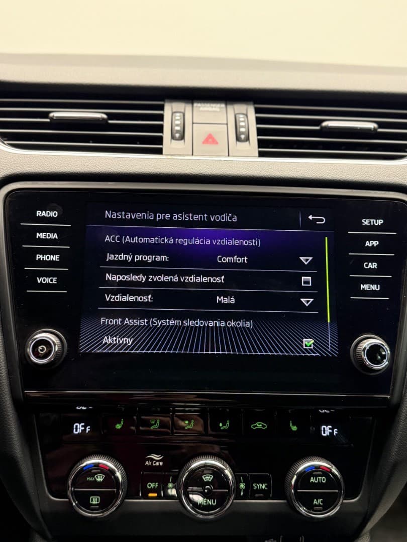 2019 Škoda Octavia - 18